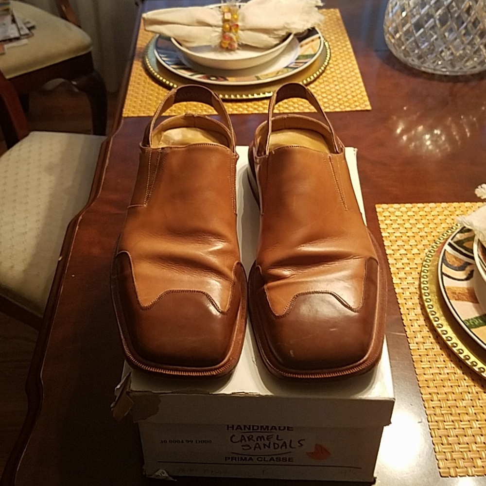 Sandals/Shoes
